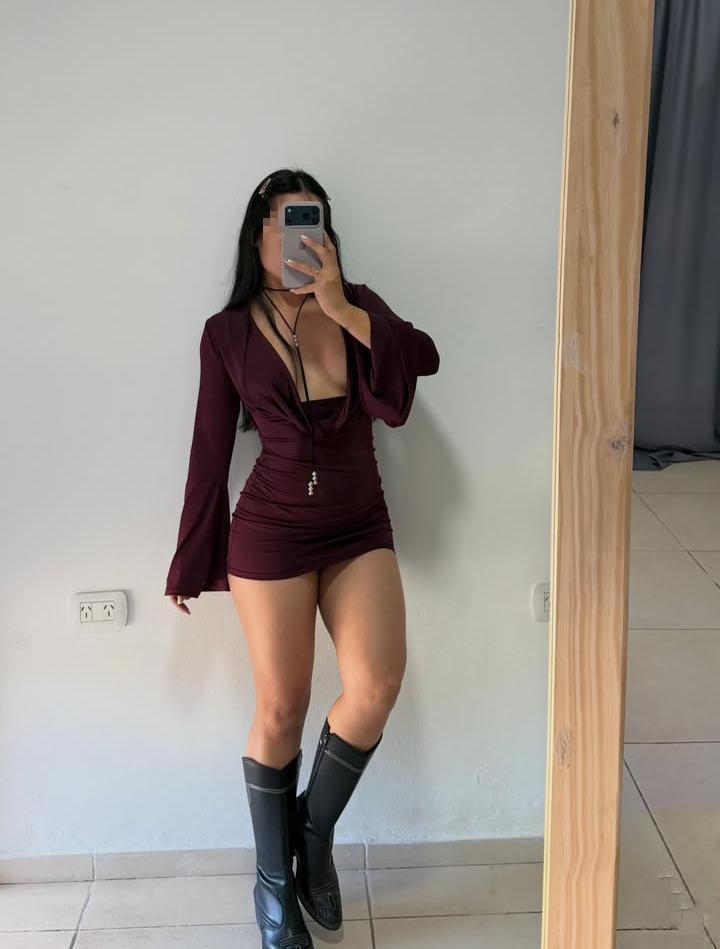 632194996: Chica busca chico en León