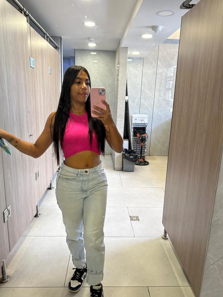 Chica busca chico en Alicante: 