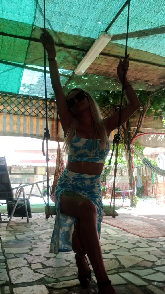 Chica busca chico en Granada: 