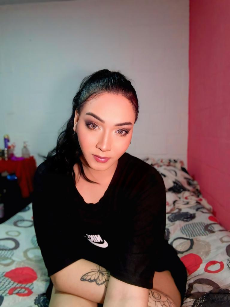 672105482: Travesti en Sevilla