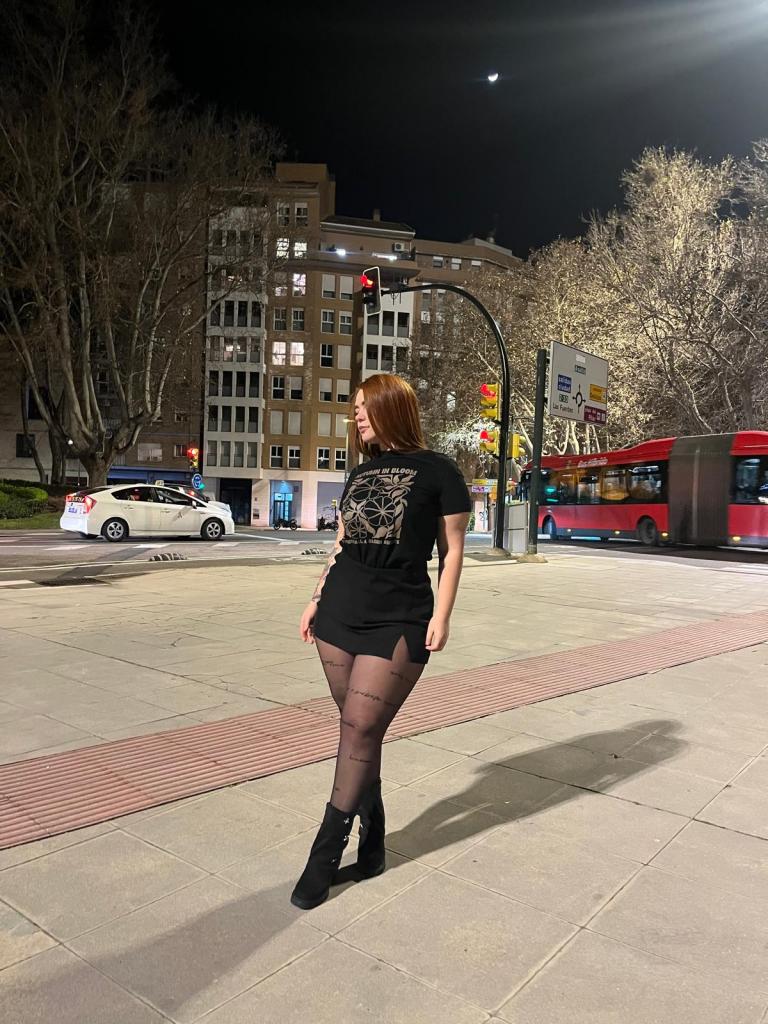 Chica busca chico en Alicante: 