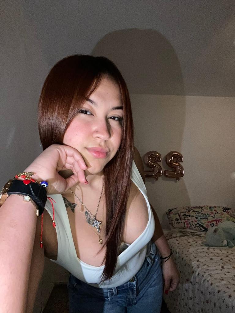 604258038: Chica busca chico en Madrid