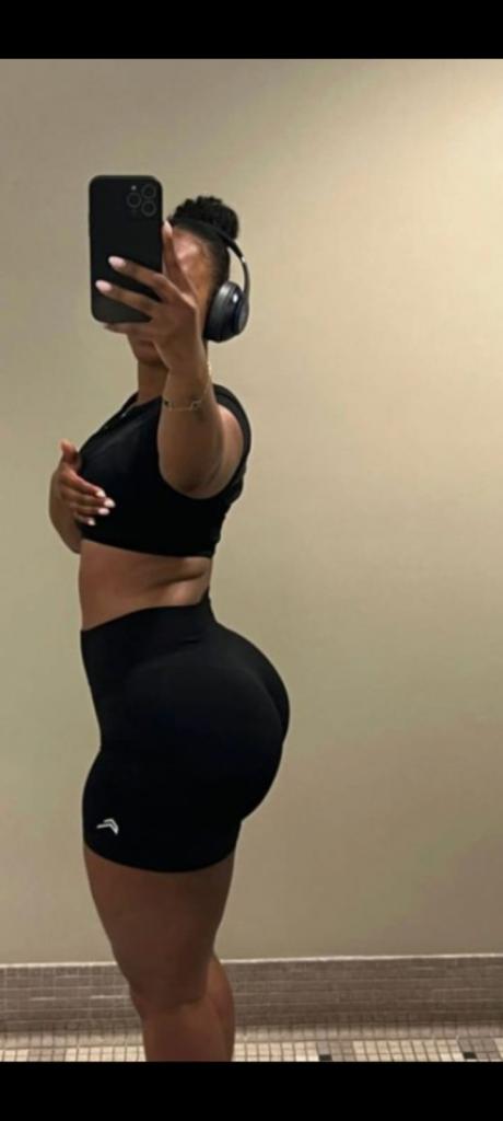 Chica busca chico en Granada: 