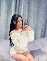697702554: Chica busca chico en Málaga