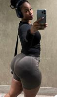 641314499: Chica busca chico en Granada