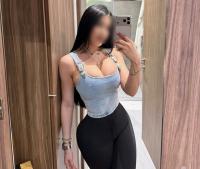 613758879: Chica busca chico en Madrid