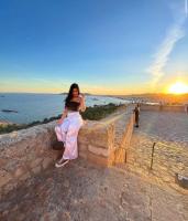 675149115: Chica busca chico en Gerona