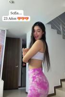 672877469: Chica busca chico en León