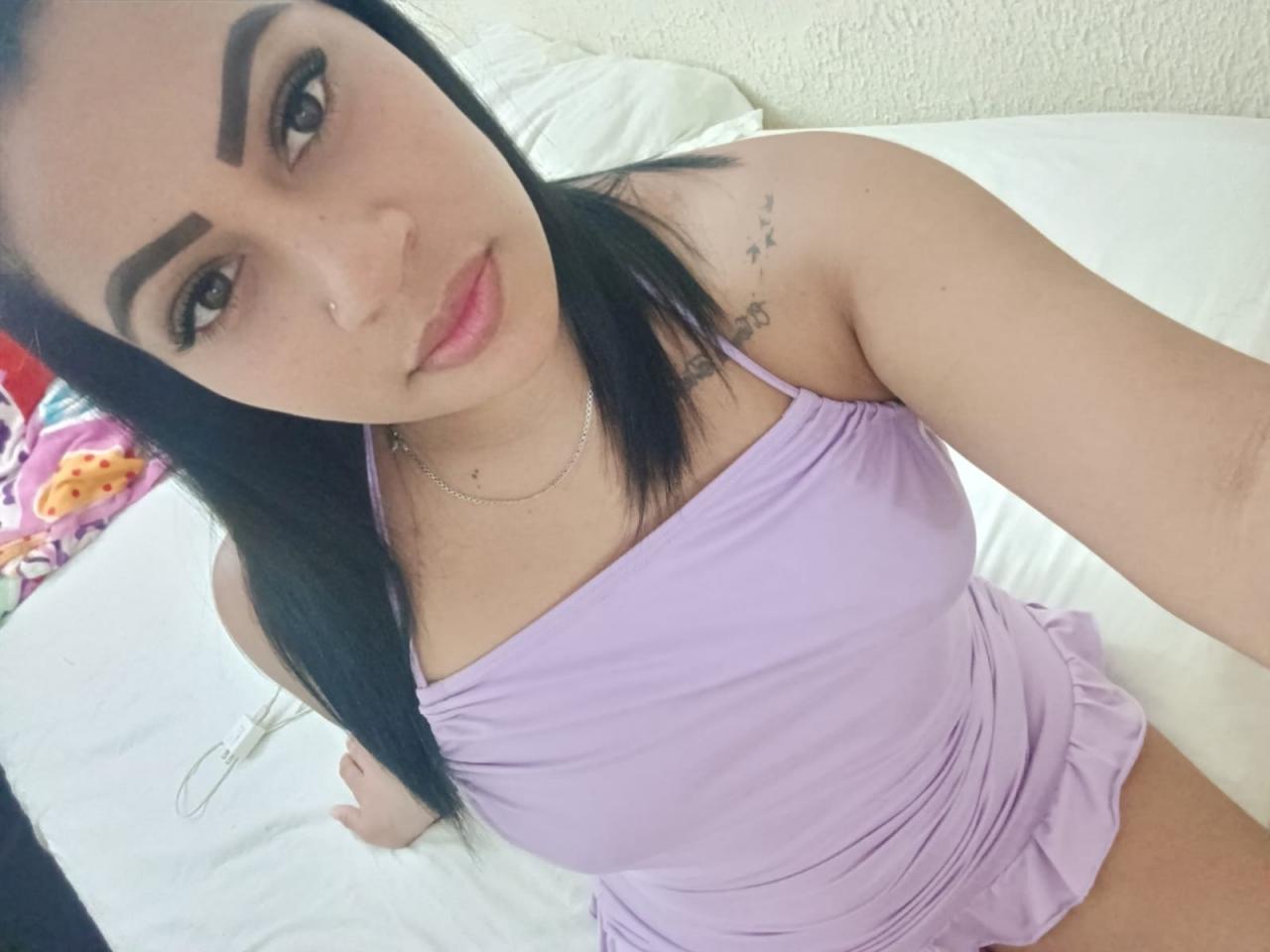 602874154: Chica busca chico en Barcelona