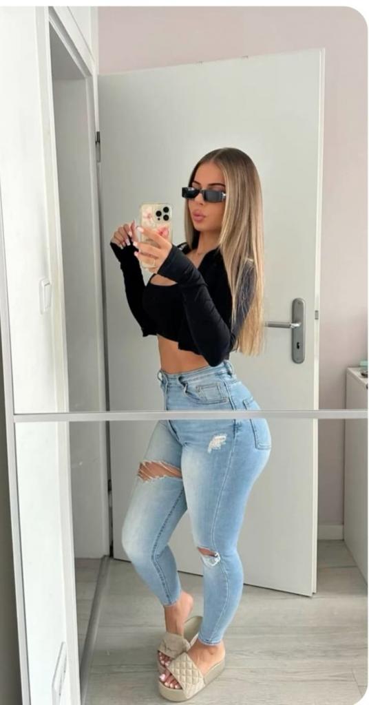 Chica busca chico en Murcia: 