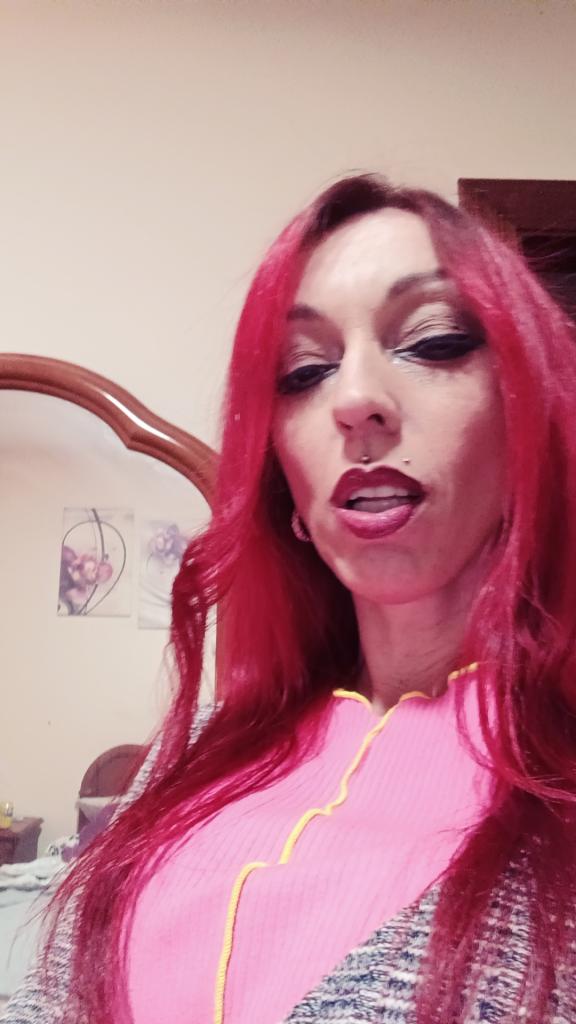 684628689: Chica busca chico en Asturias