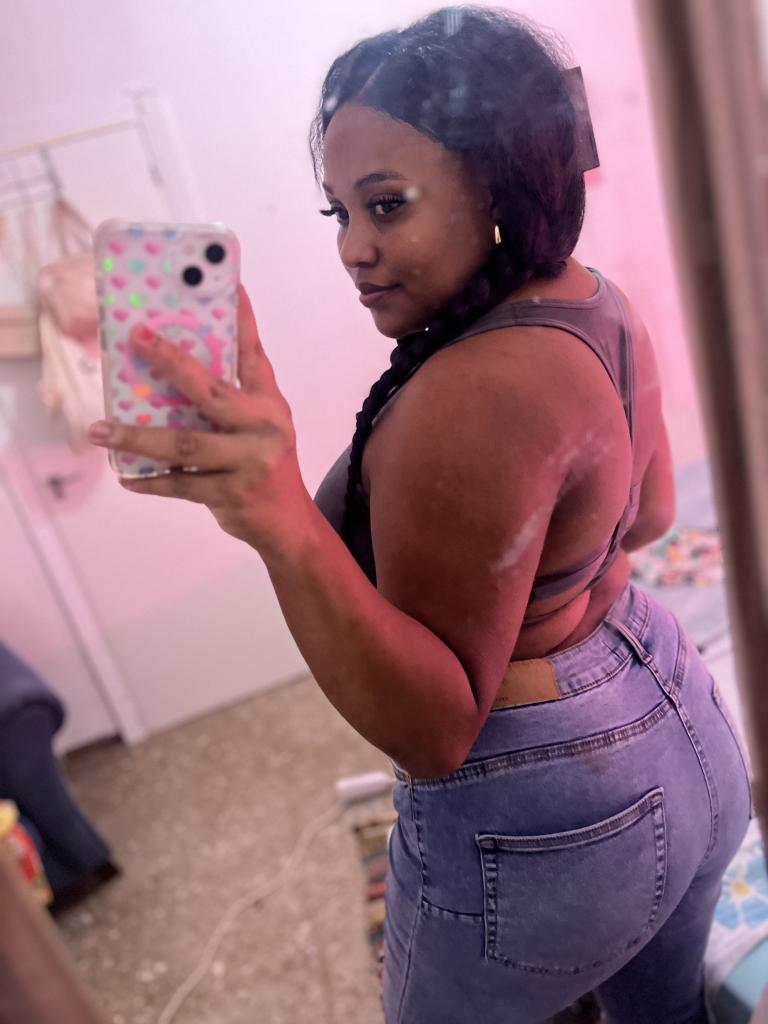 632007967: Chica busca chico en Valencia