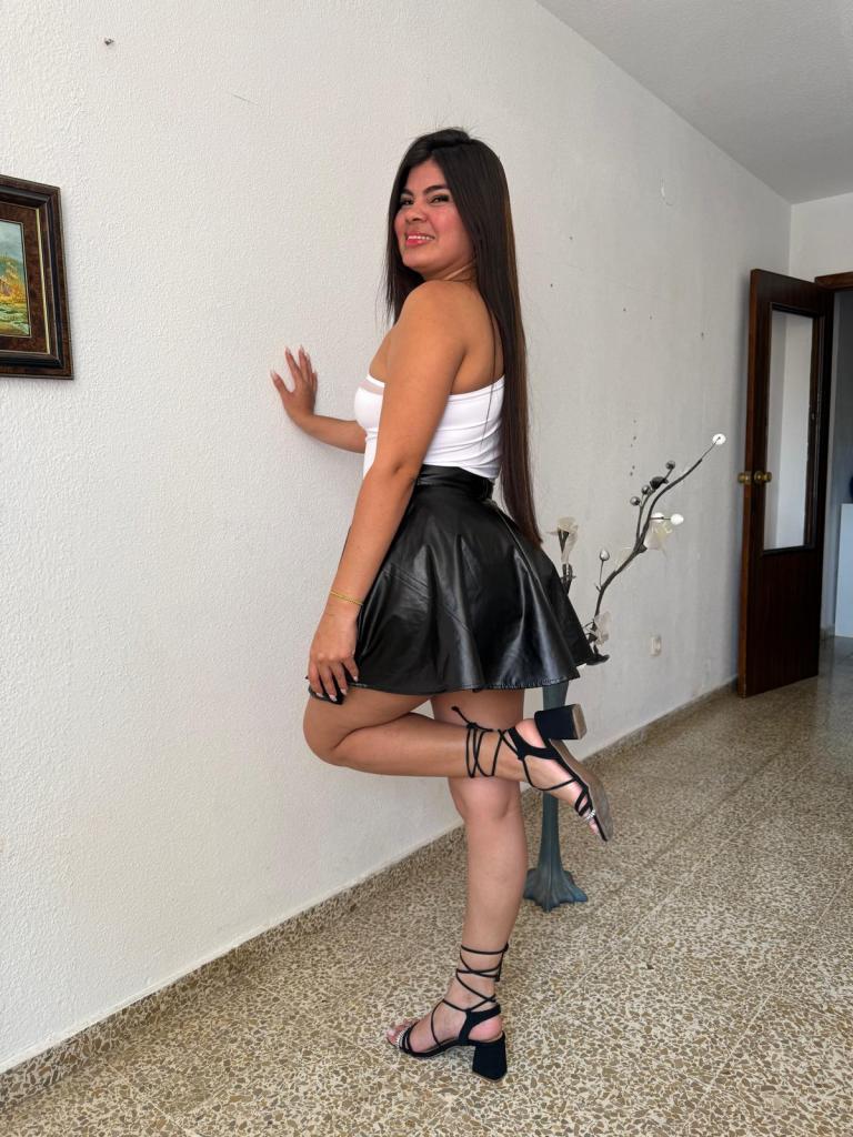 632288074: Chica busca chico en Granada