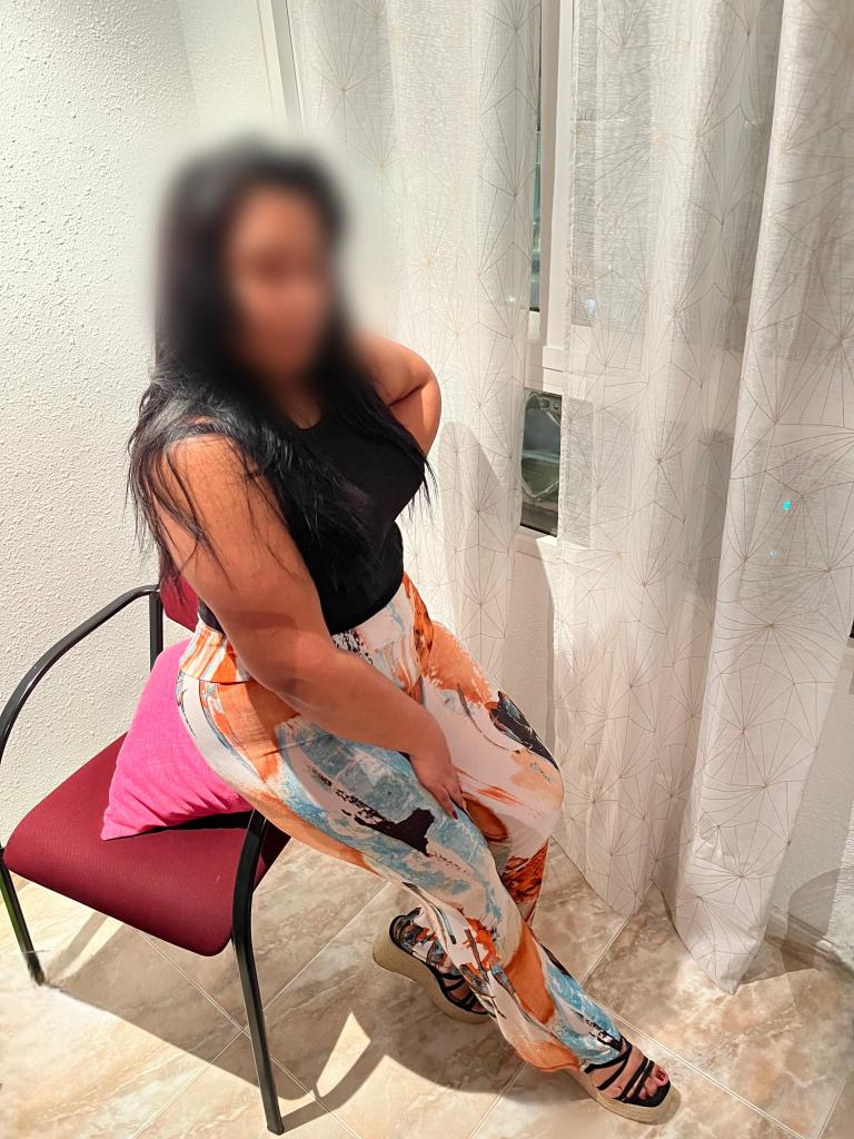 Chica busca chico en Alicante: 