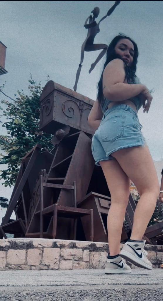 Chica busca chico en Valencia: 