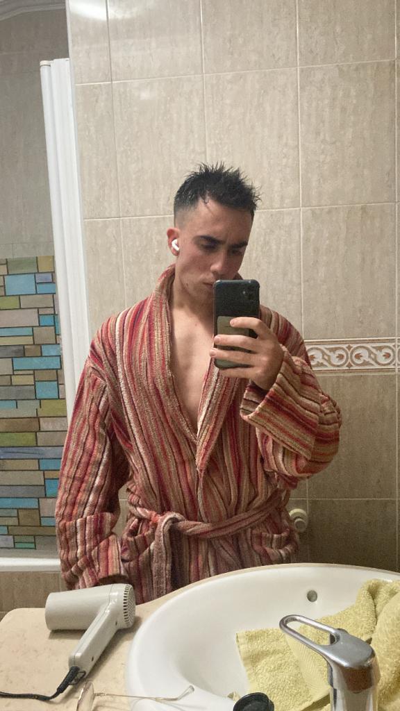 646624954: Chico busca chica en Valladolid