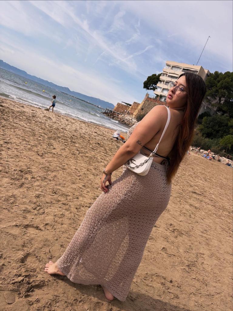 603317454: Chica busca chico en Lérida