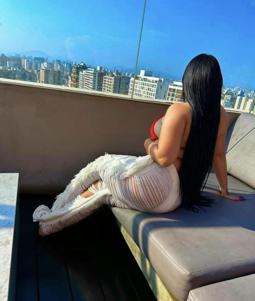 631947335: Chica busca chico en Tenerife