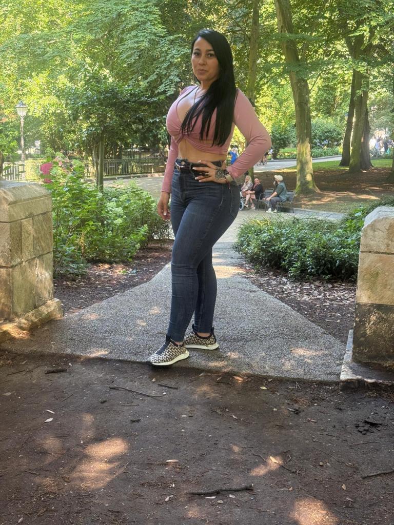 Chica busca chico en La Coruña: 