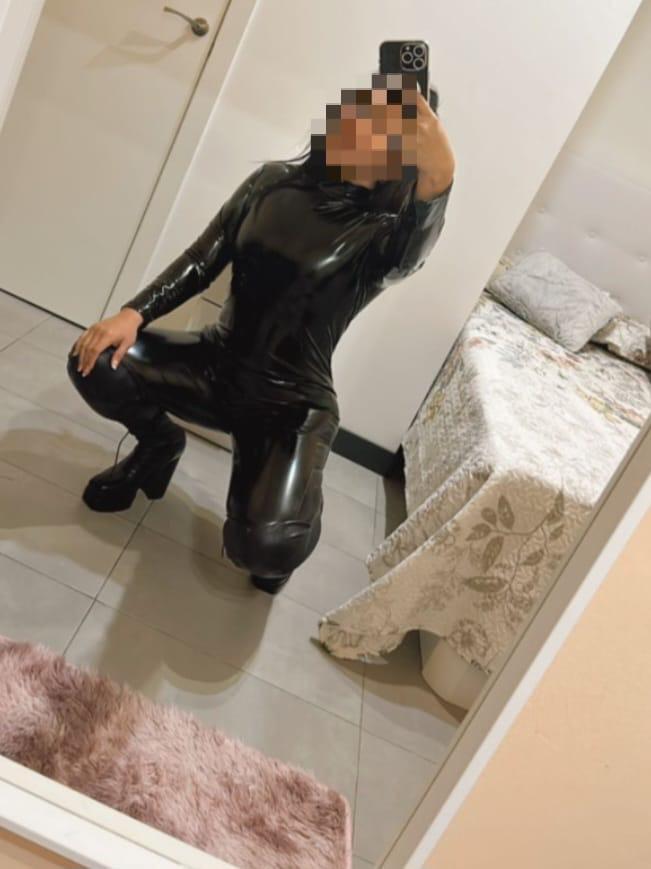 Chica busca chico en Lérida: 