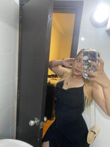 633682577: Chica busca chico en Alicante