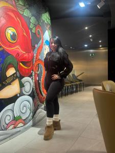 641525339: Chica busca chico en La Coruña