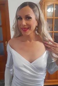 611326791: Travesti en Jaén