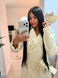 643796077: Chica busca chico en Madrid