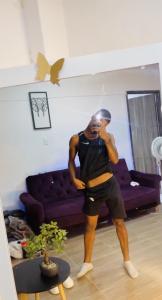 623374112: Chico busca chica en Alicante