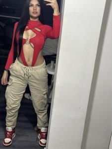 613838164: Chica busca chico en Tenerife