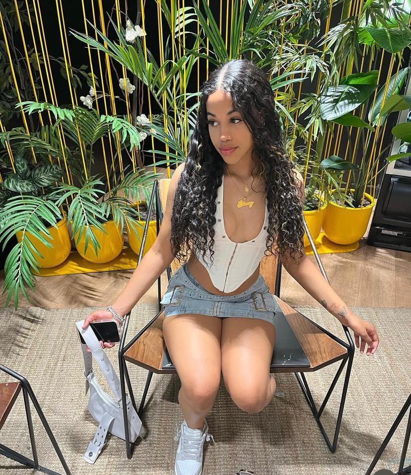 634123107: Chica busca chico en Lugo