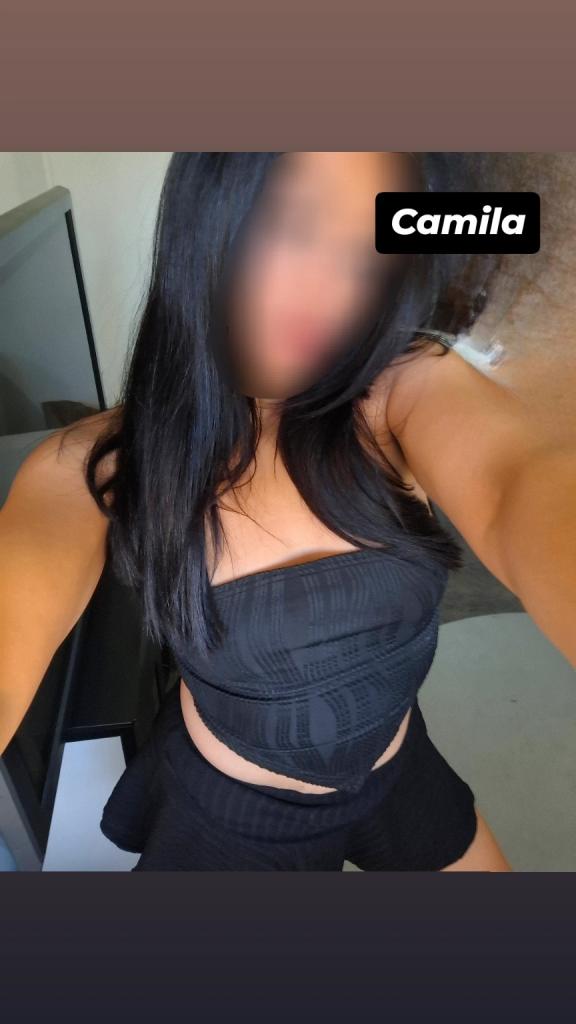 687037806: Chica busca chico en Barcelona