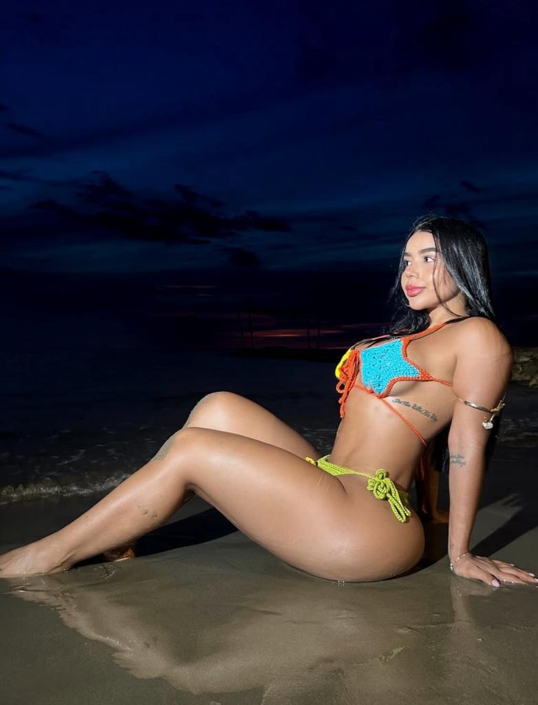 658235412: Chica busca chico en Cantabria