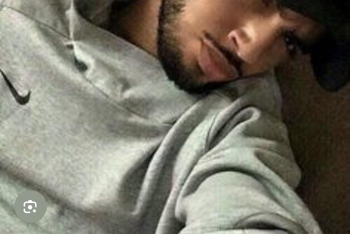 Chico busca chica en Málaga: 