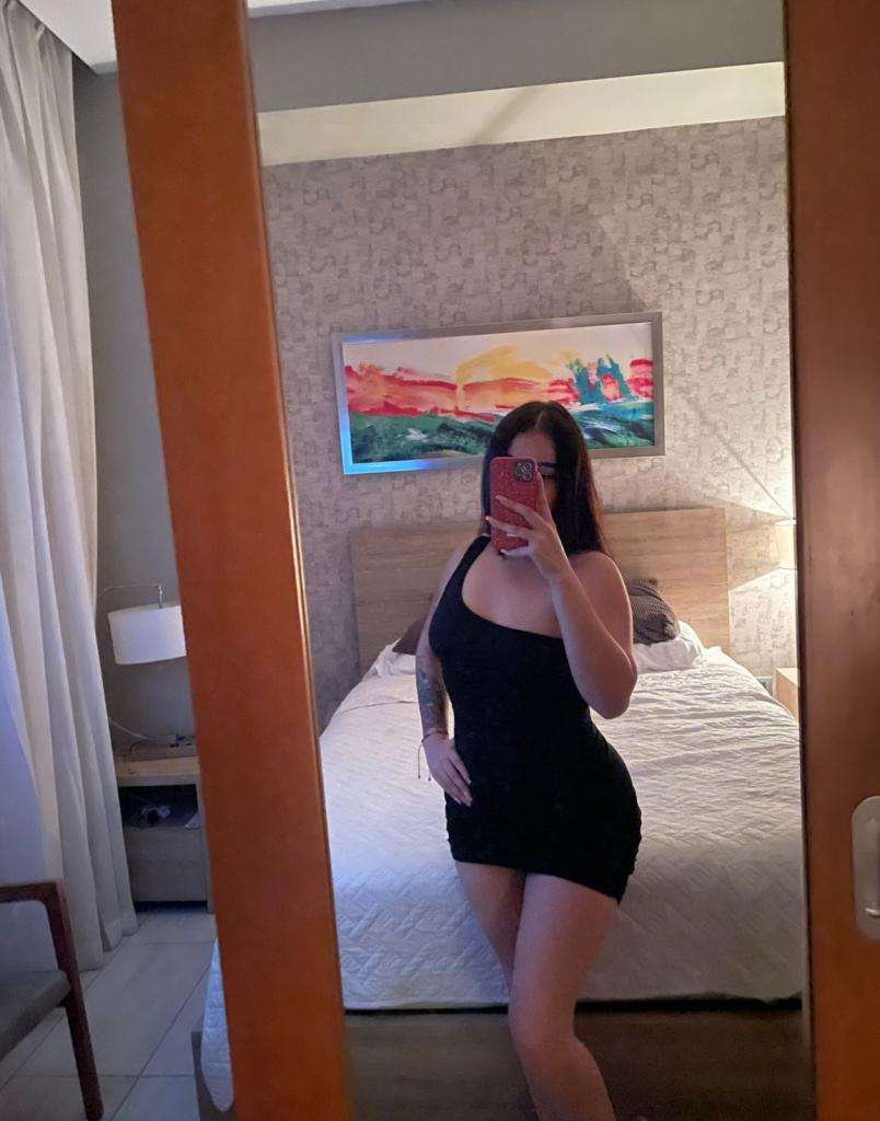 692513621: Chica busca chico en Tenerife