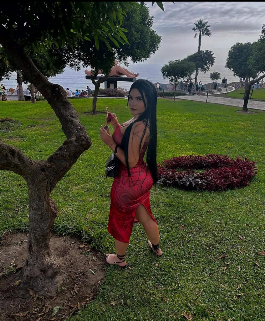 Chica busca chico en Tenerife: 