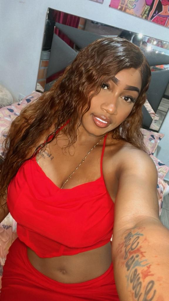 Chica busca chico en Barcelona: 