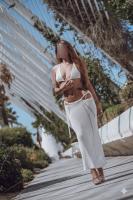 615995569: Chica busca chico en Gerona