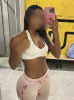 646684252: Chica busca chico en Cantabria