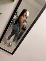 643796077: Chica busca chico en Madrid