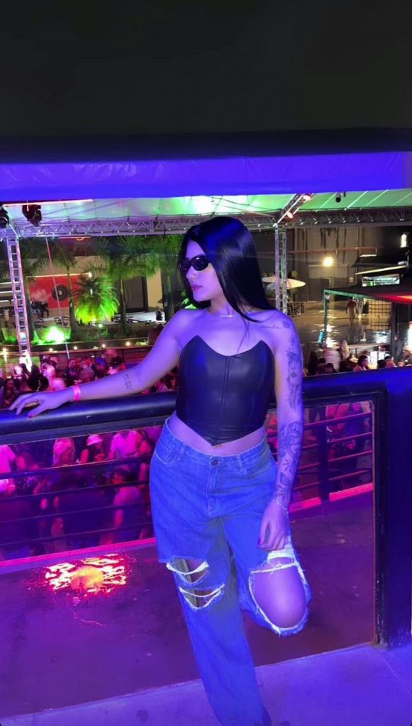 603102457: Chica busca chico en La Coruña