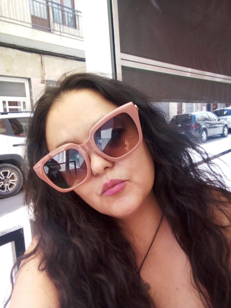 Chica busca chico en Alicante: 