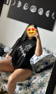 Chica busca chico en Barcelona: 
