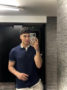 743037338: Chico busca chica en Madrid