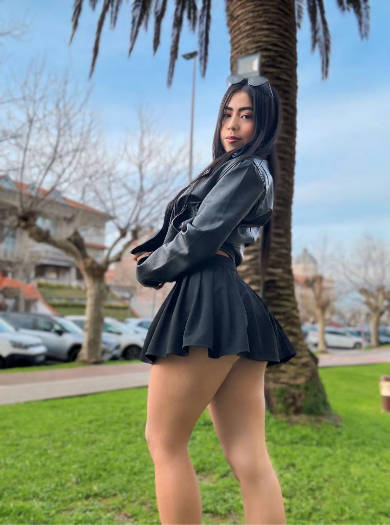 Chica busca chico en Cantabria: 