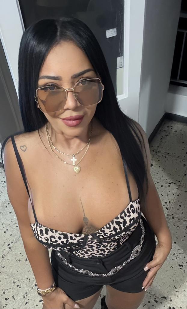 Chica busca chico en Tenerife: 