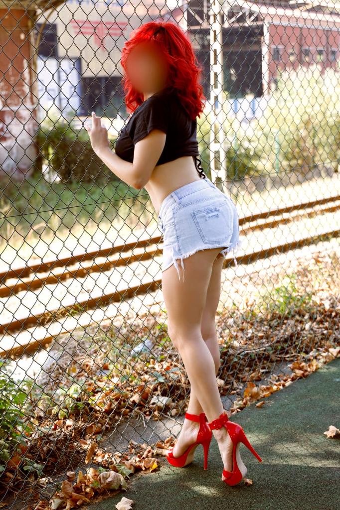 Chica busca chico en Tenerife: 