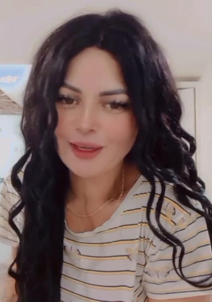 Chica busca chico en Cádiz: 