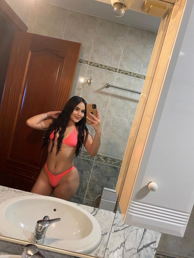 Chica busca chico en Málaga: 