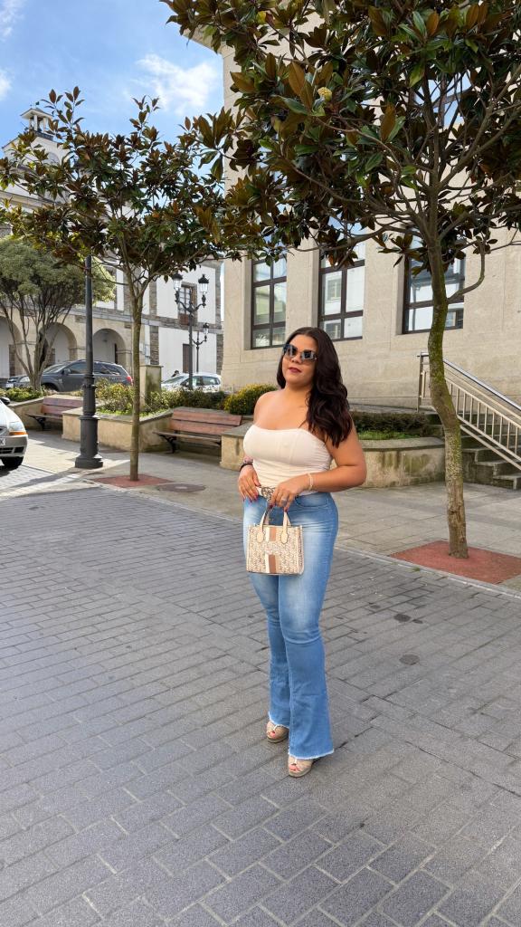 Chica busca chico en La Coruña: 